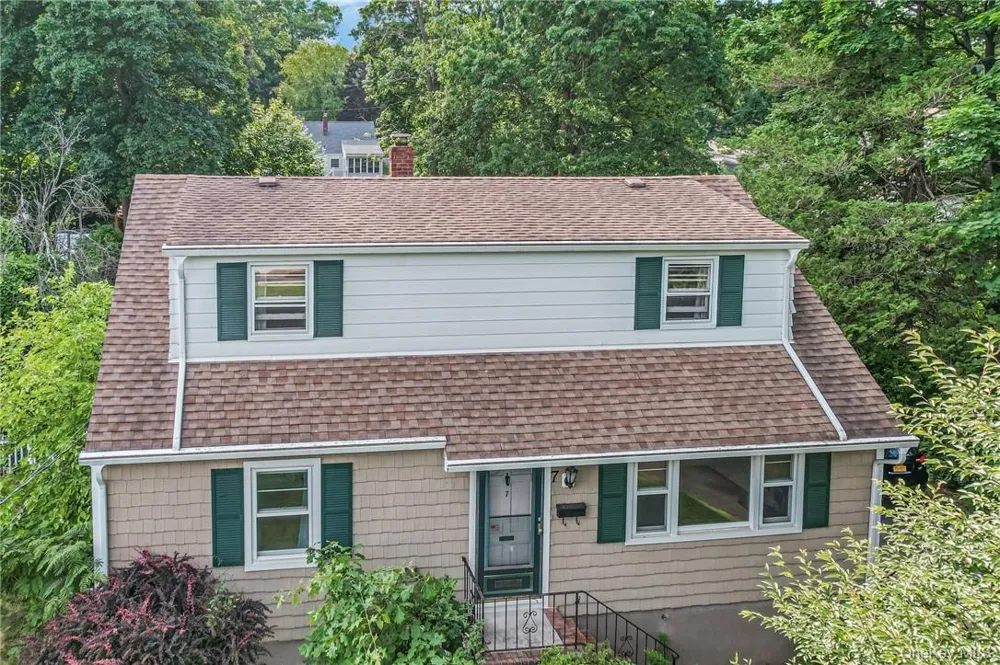 7 S Park Avenue Nanuet, NY 10954