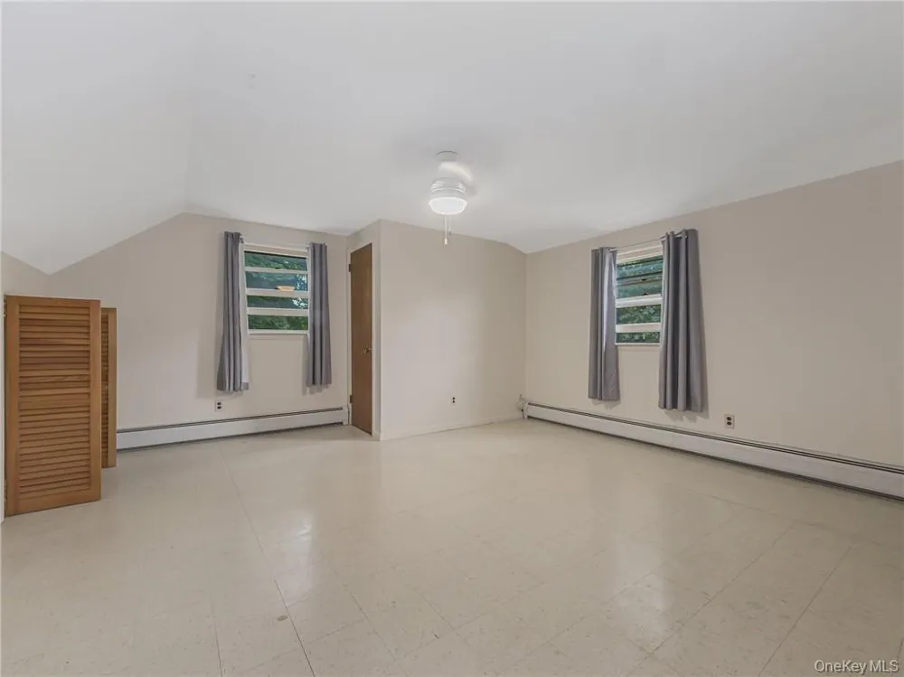 7 S Park Avenue Nanuet, NY 10954