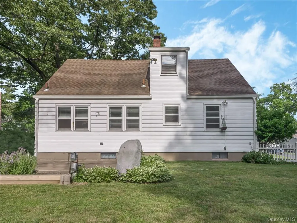 7 S Park Avenue Nanuet, NY 10954