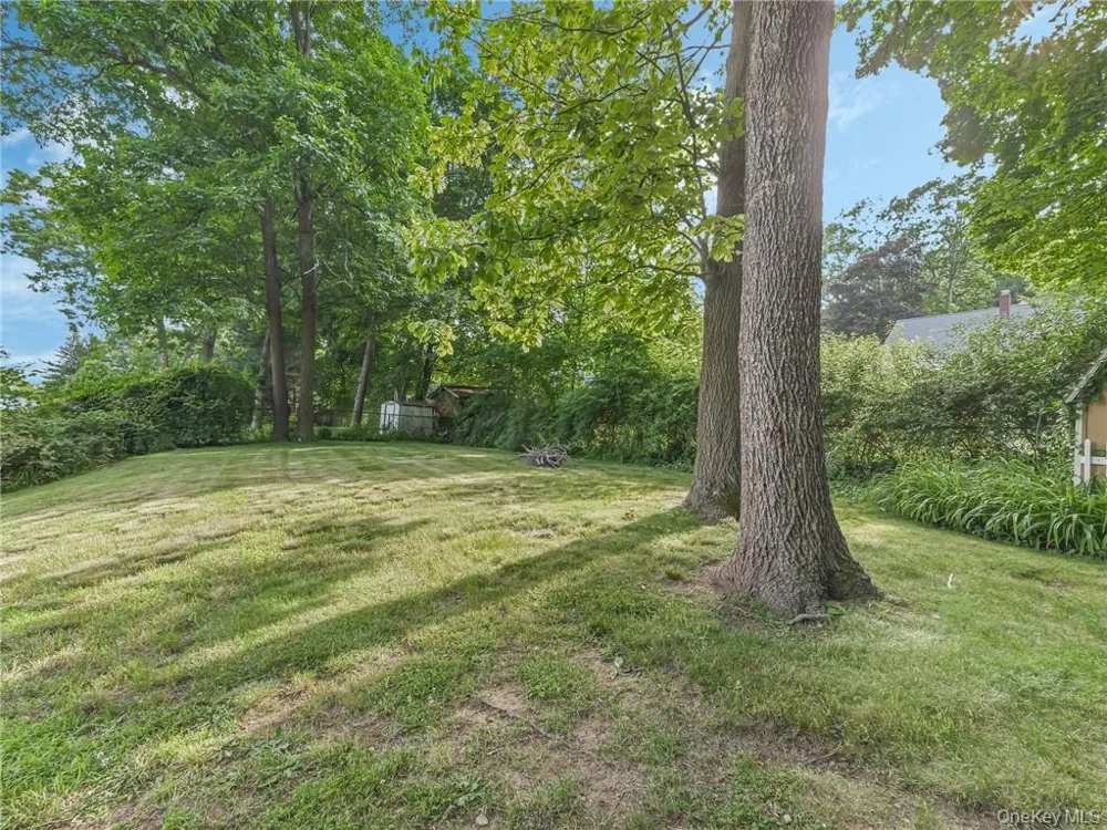 7 S Park Avenue Nanuet, NY 10954