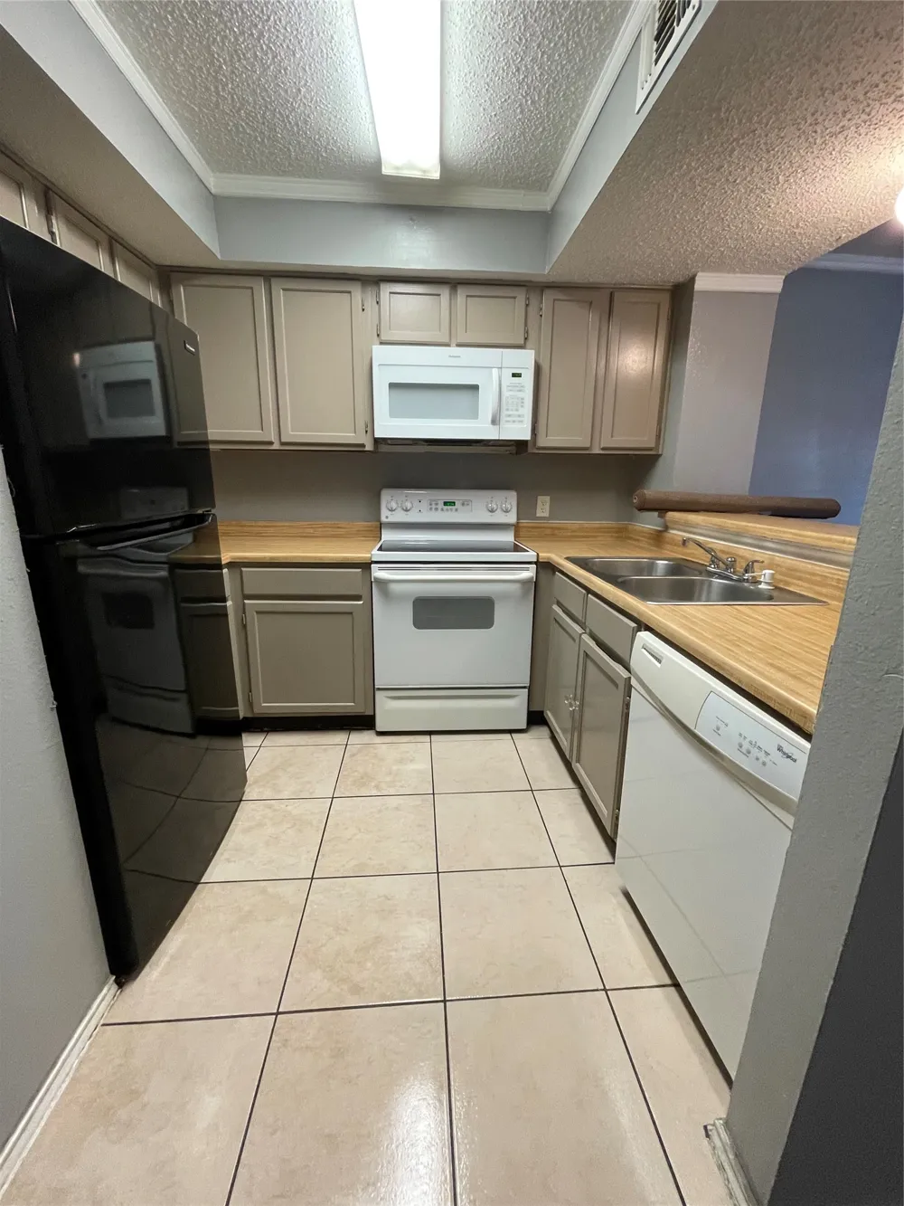 9829 Walnut Street #O102 Dallas, TX 75243