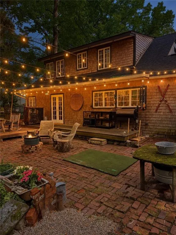 260 BEVERLY ROAD NE Atlanta, GA 30309