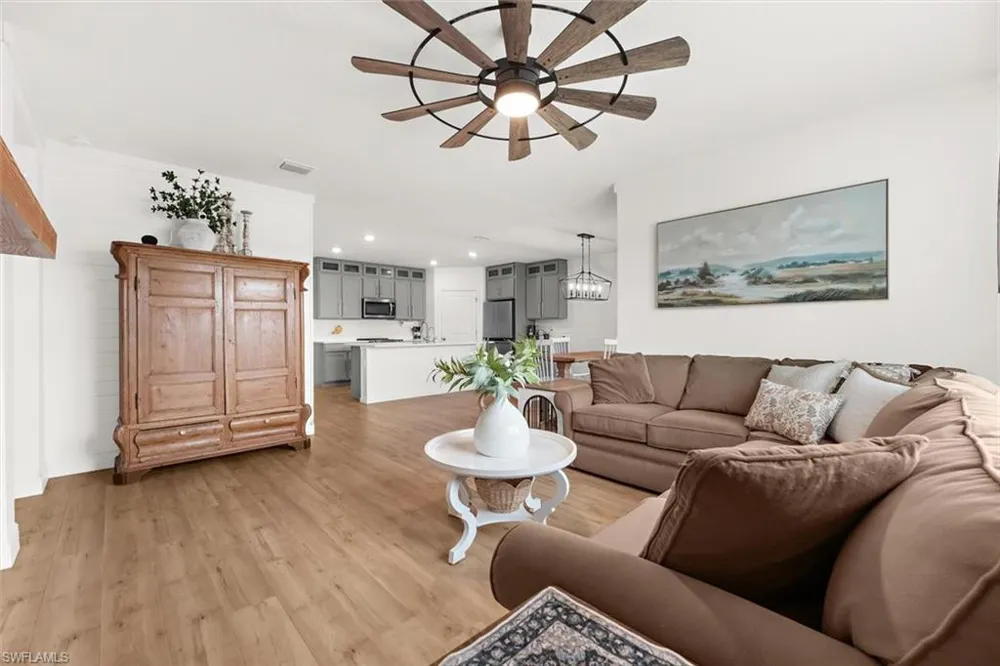 17914 Canopy Place Bradenton, FL 34211