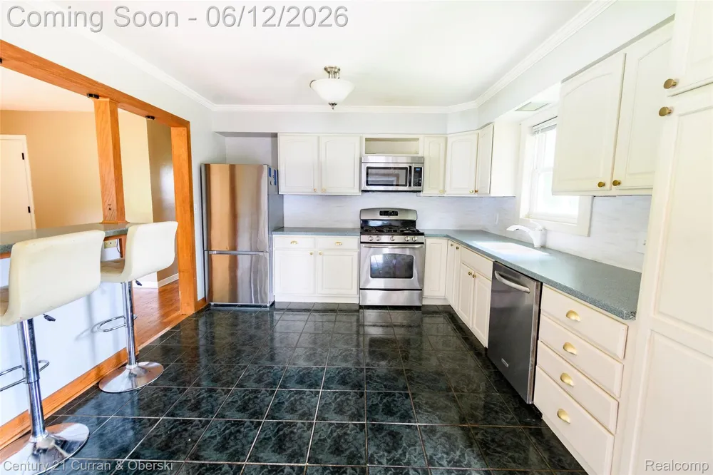 5260 Rives Junction Road Blackman Charter Township, MI 49201