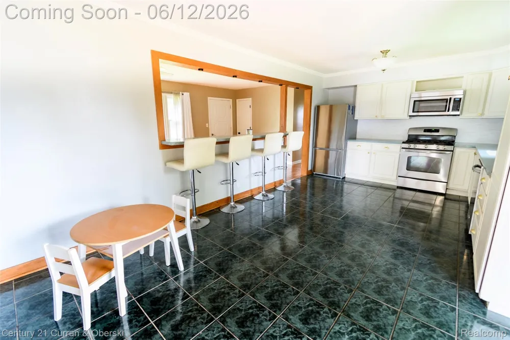 5260 Rives Junction Road Blackman Charter Township, MI 49201