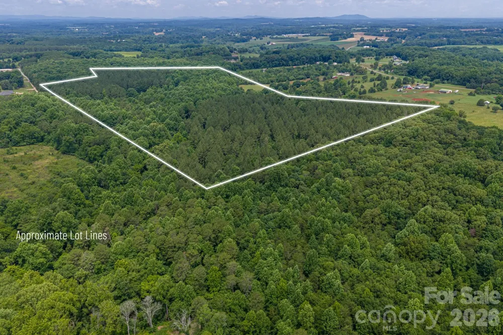 000 Logan Land Road Lincolnton, NC 28092