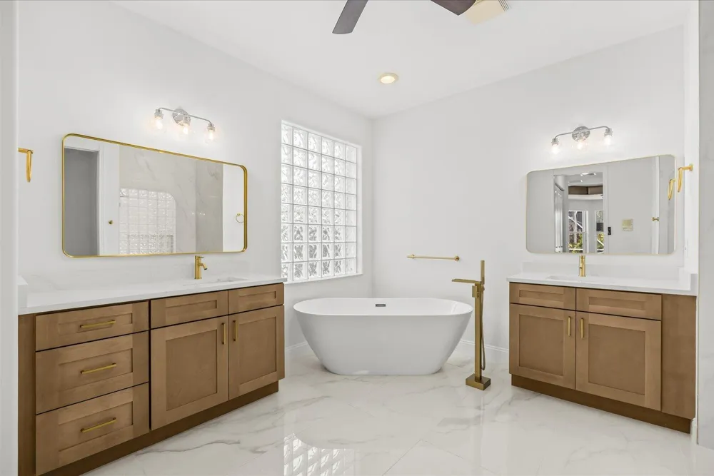 7558 Tarpon Cove Circle Lake Worth, FL 33467