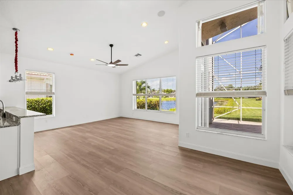 7558 Tarpon Cove Circle Lake Worth, FL 33467