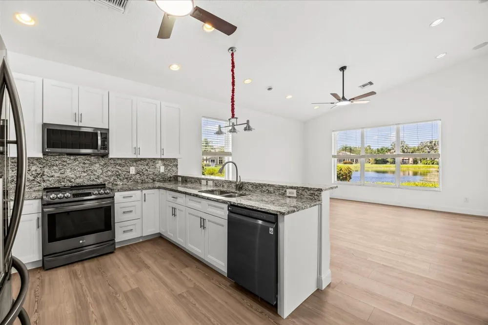 7558 Tarpon Cove Circle Lake Worth, FL 33467