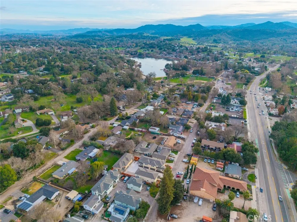8391 Amapoa Atascadero, CA 93422