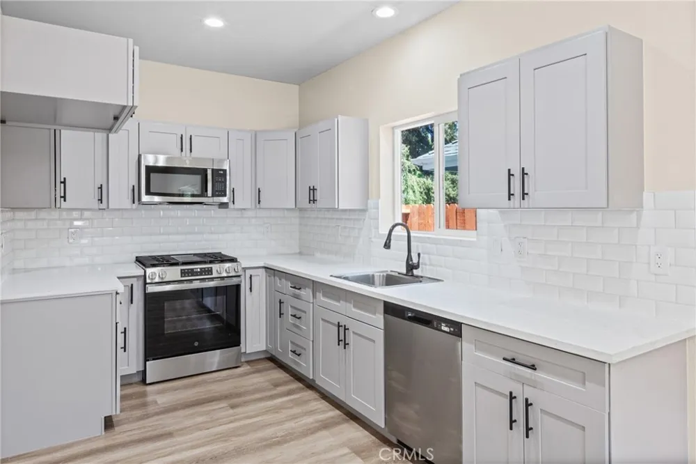 8391 Amapoa Atascadero, CA 93422