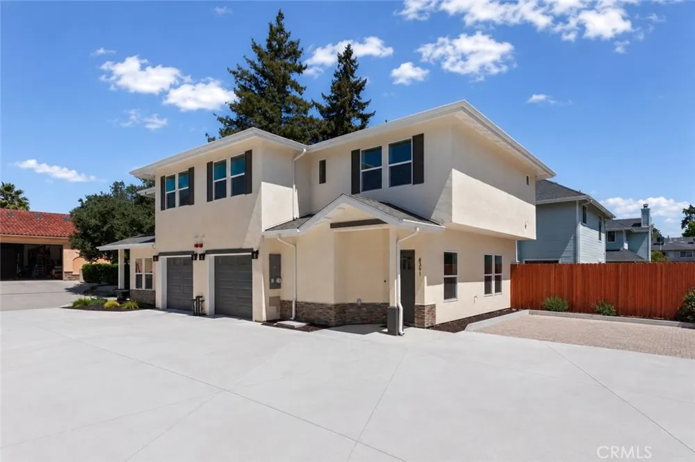 8391 Amapoa Atascadero, CA 93422