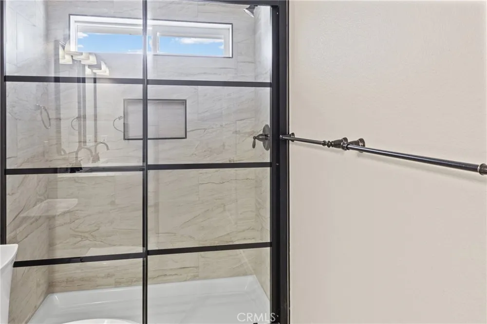 8391 Amapoa Atascadero, CA 93422