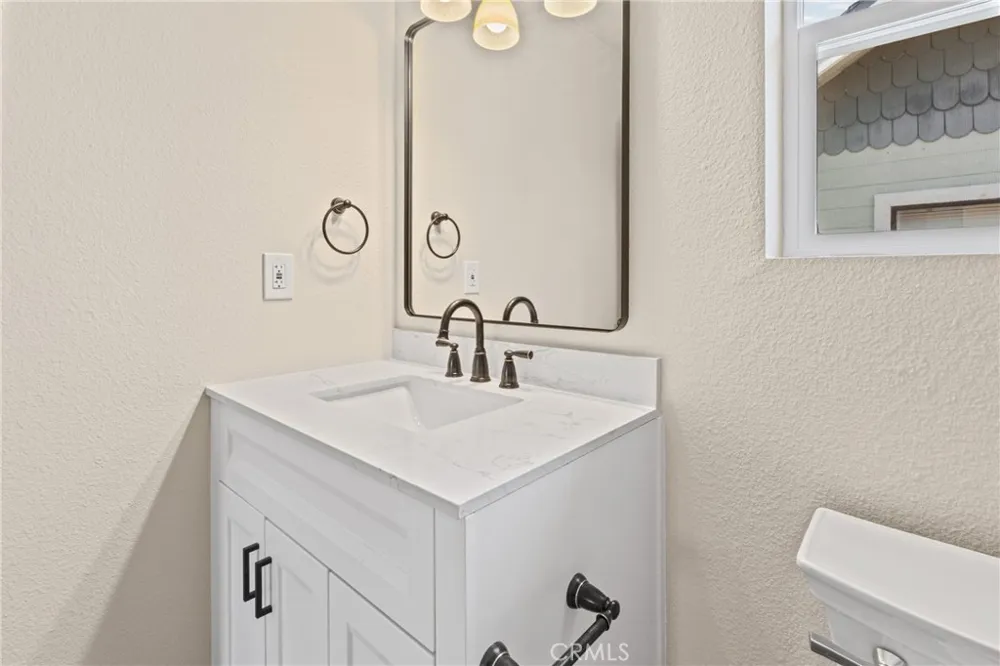 8391 Amapoa Atascadero, CA 93422
