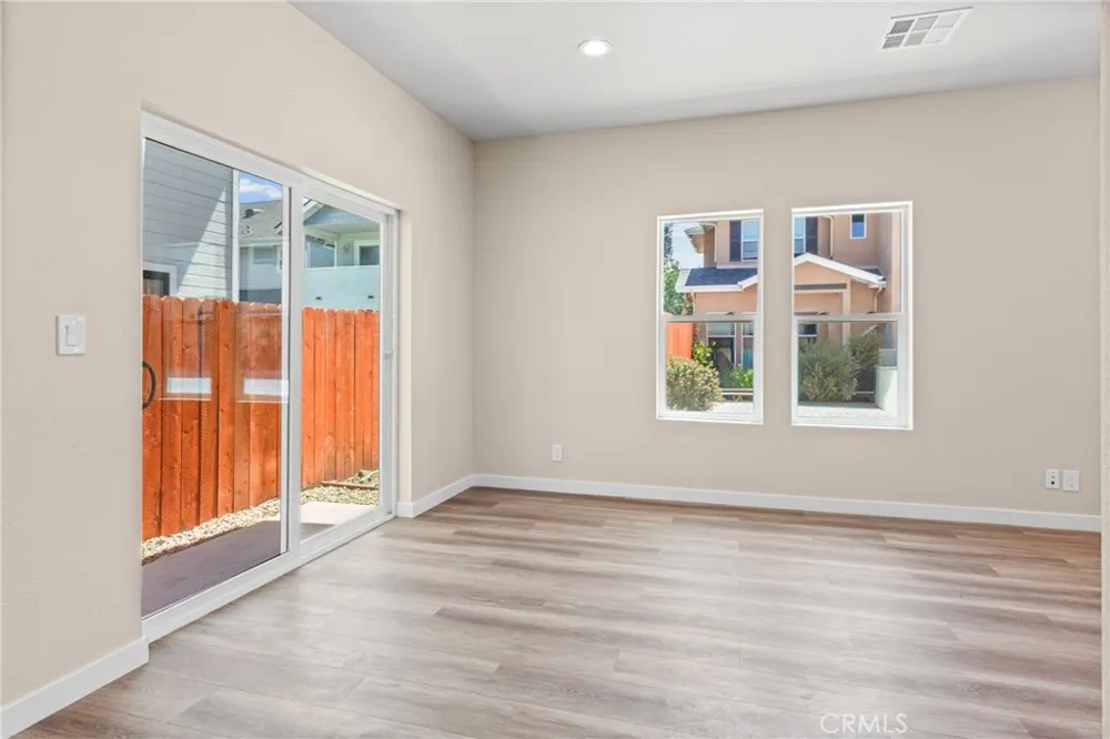 8391 Amapoa Atascadero, CA 93422
