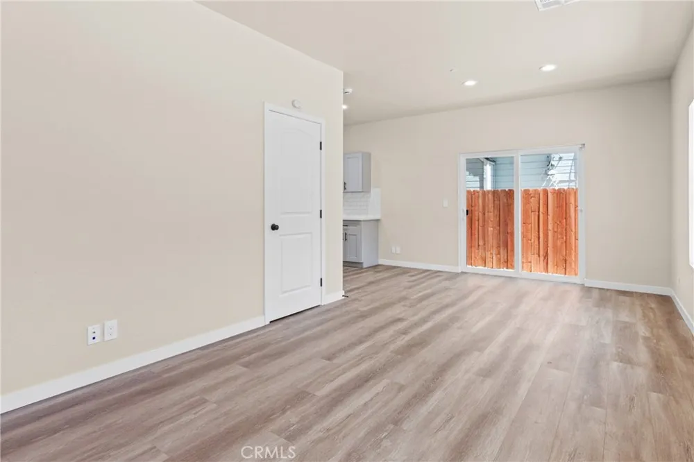 8391 Amapoa Atascadero, CA 93422