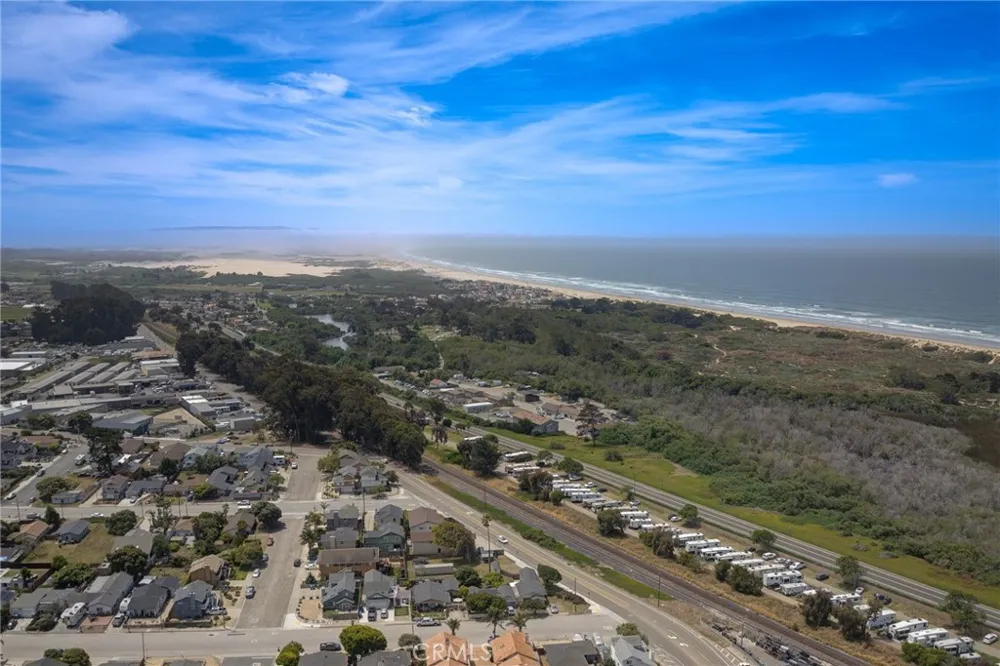 360 S 5th Grover Beach, CA 93433