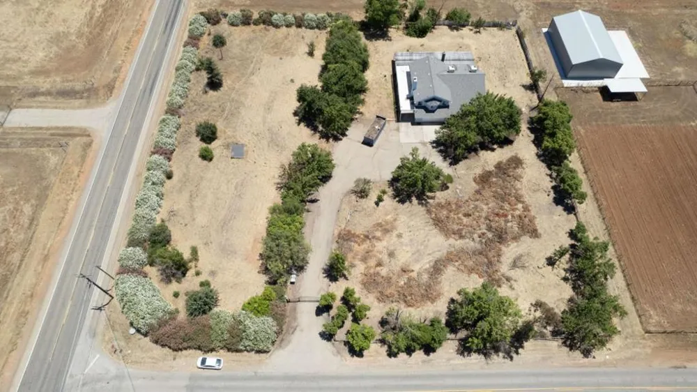 6922 Del Rey Avenue Clovis, CA 93619