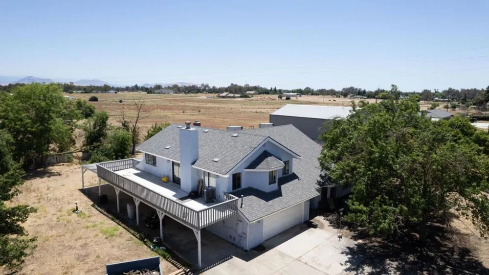 6922 Del Rey Avenue Clovis, CA 93619