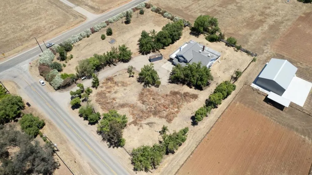 6922 Del Rey Avenue Clovis, CA 93619