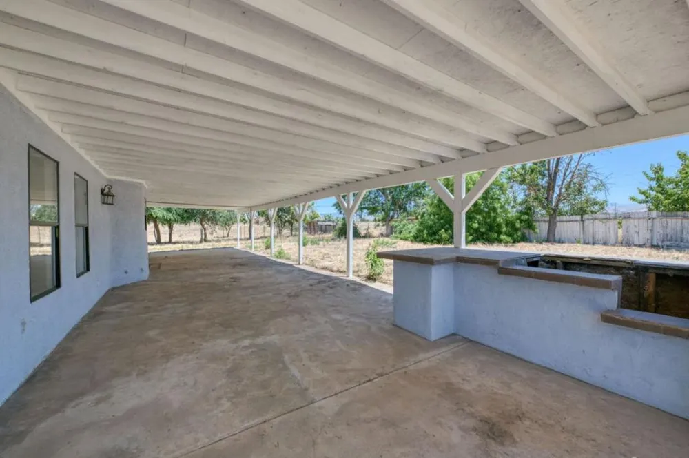 6922 Del Rey Avenue Clovis, CA 93619