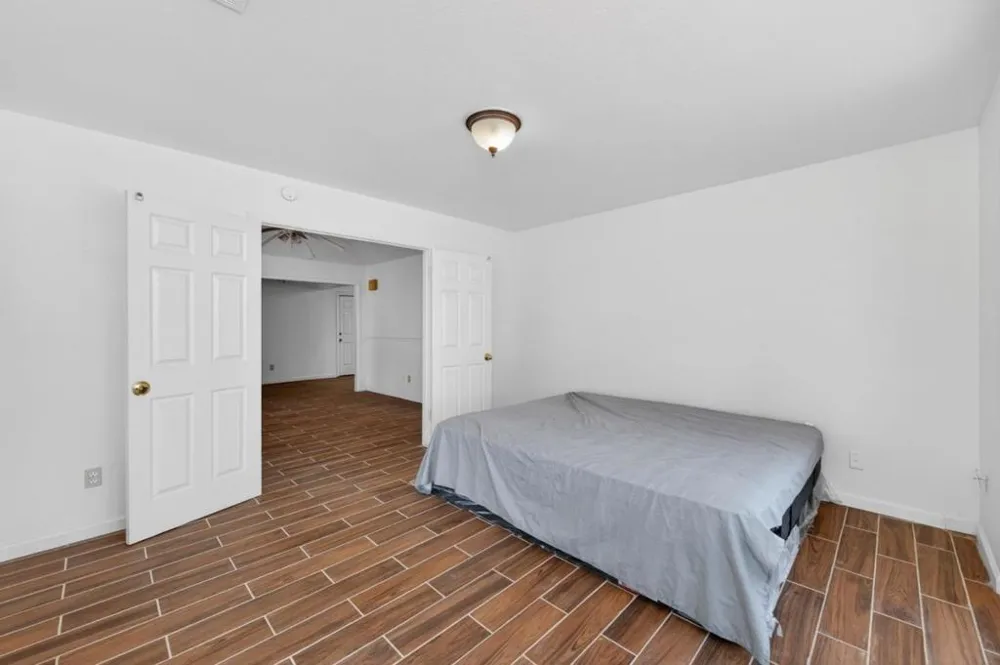 6922 Del Rey Avenue Clovis, CA 93619
