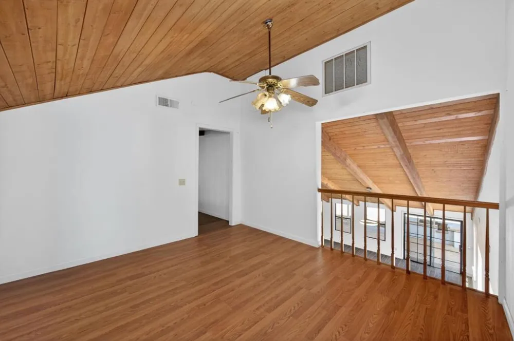 6922 Del Rey Avenue Clovis, CA 93619