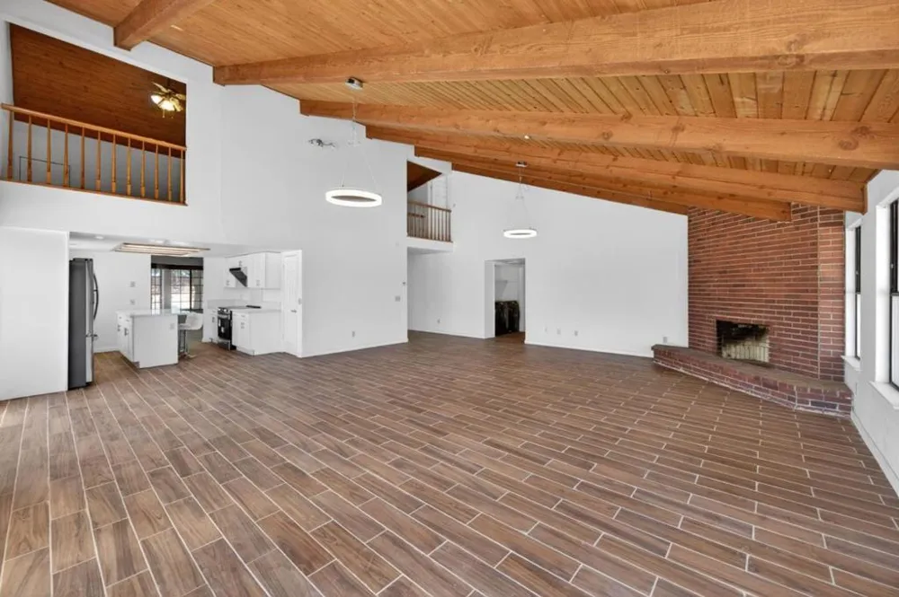 6922 Del Rey Avenue Clovis, CA 93619