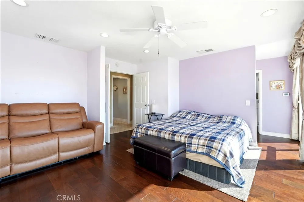 2235 El Capitan Riverside, CA 92506