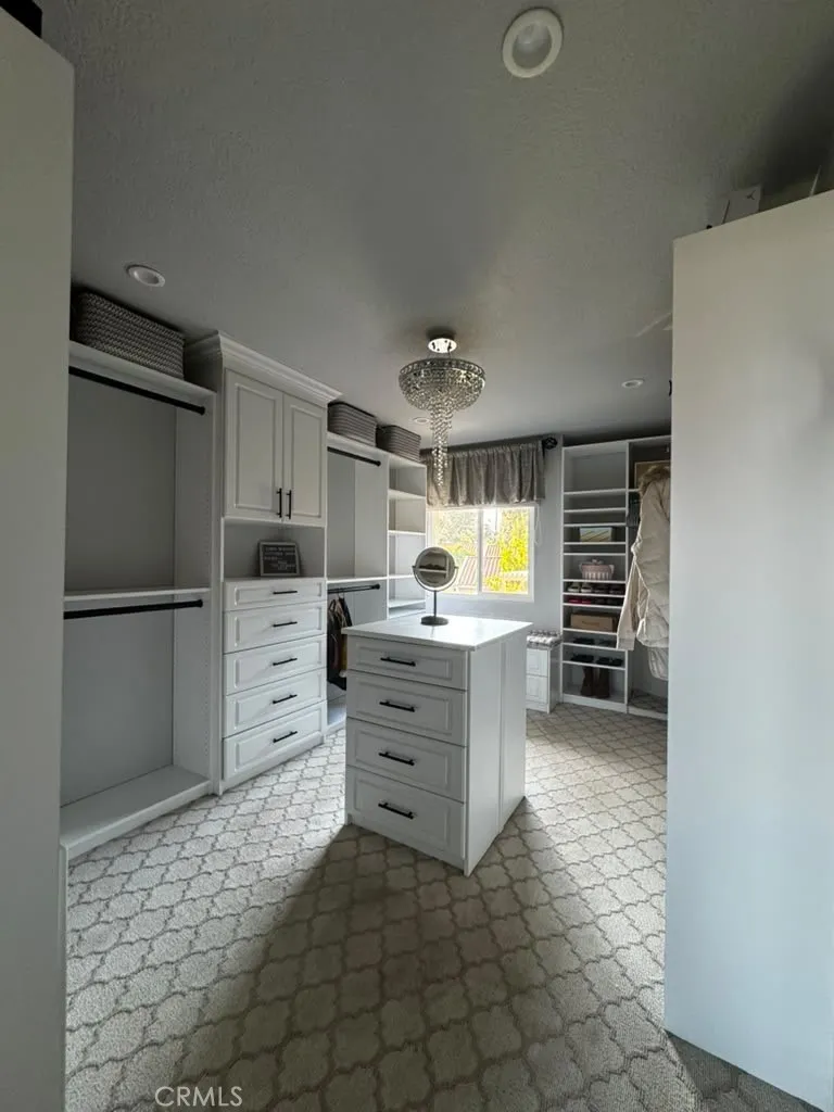 2235 El Capitan Riverside, CA 92506