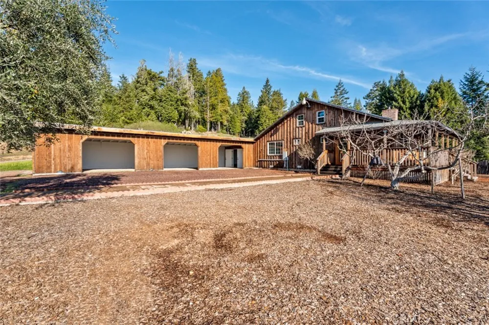 13600 Docker Hill Rd Comptche, CA 95427