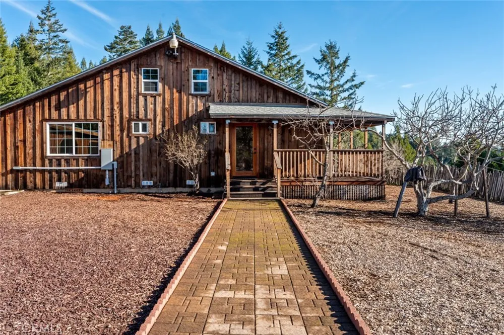 13600 Docker Hill Rd Comptche, CA 95427