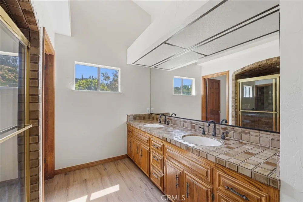 5633 Mayberry Rancho Cucamonga, CA 91737