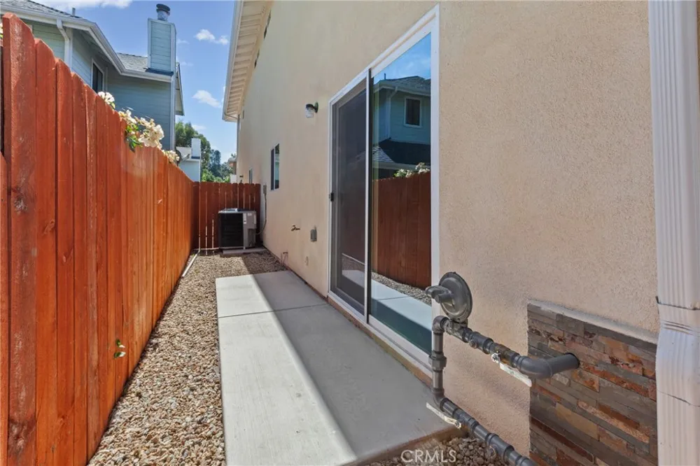 8389 Amapoa Atascadero, CA 93422