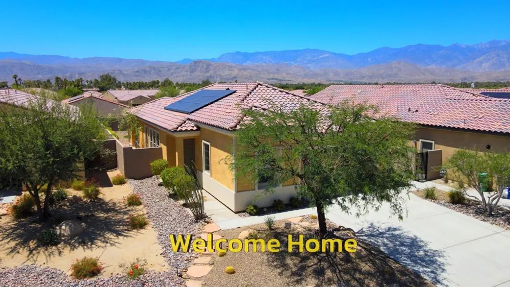 25 Pinot Noir Rancho Mirage, CA 92270