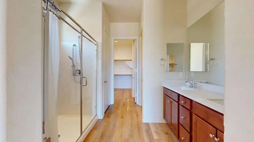 25 Pinot Noir Rancho Mirage, CA 92270