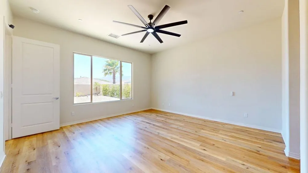 25 Pinot Noir Rancho Mirage, CA 92270