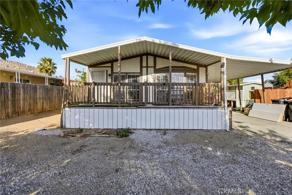 25114 Avenida Valencia Homeland, CA 92548