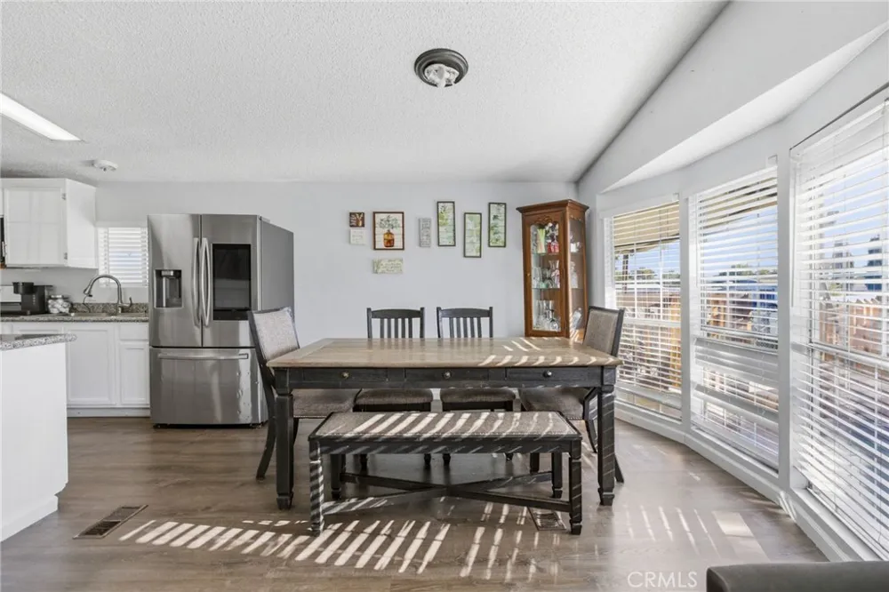 25114 Avenida Valencia Homeland, CA 92548