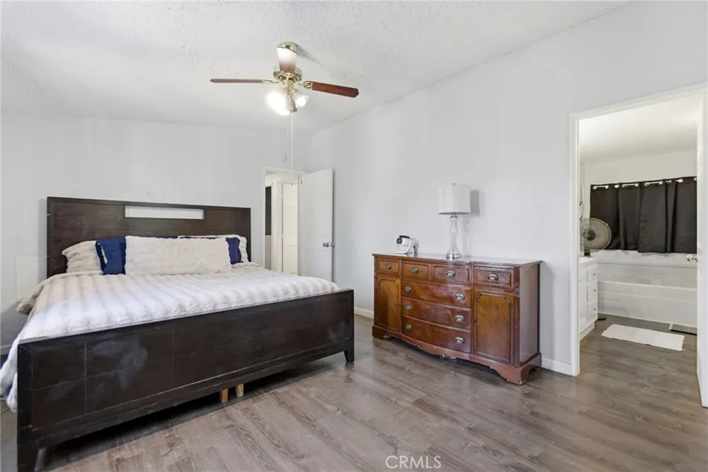 25114 Avenida Valencia Homeland, CA 92548