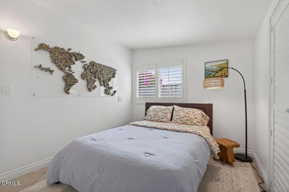 1248 Marthas Vineyard Court Ventura, CA 93001