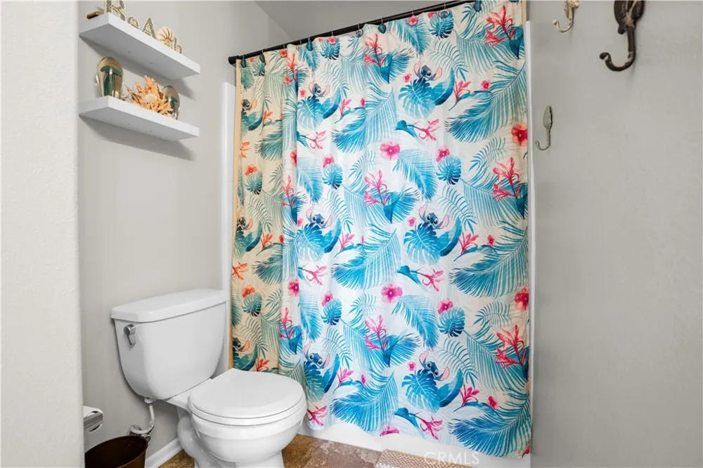 34900 Old Vine Court Winchester, CA 92596