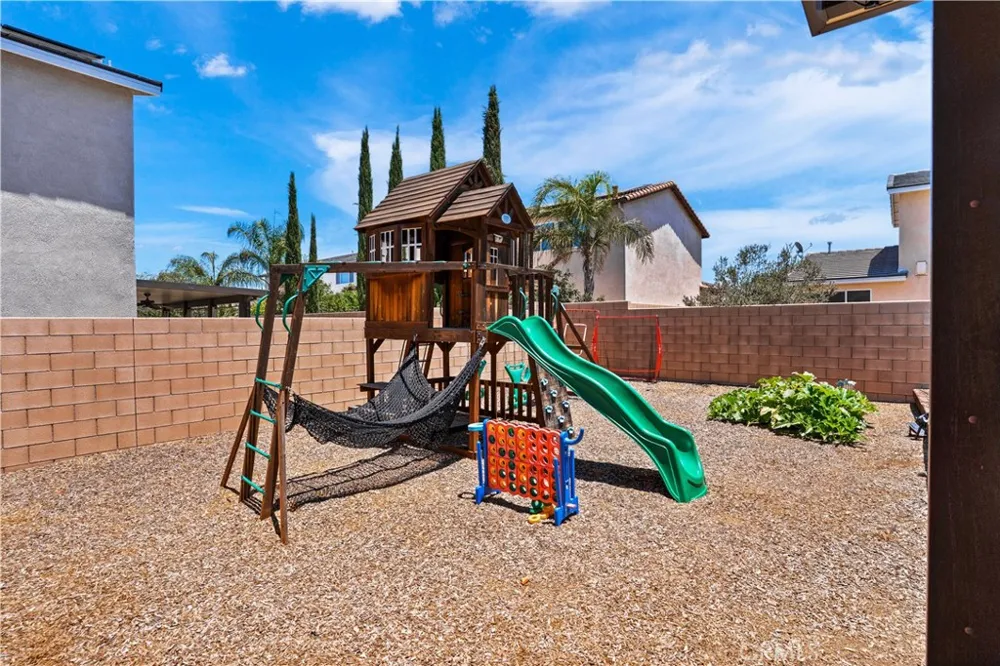 34900 Old Vine Court Winchester, CA 92596