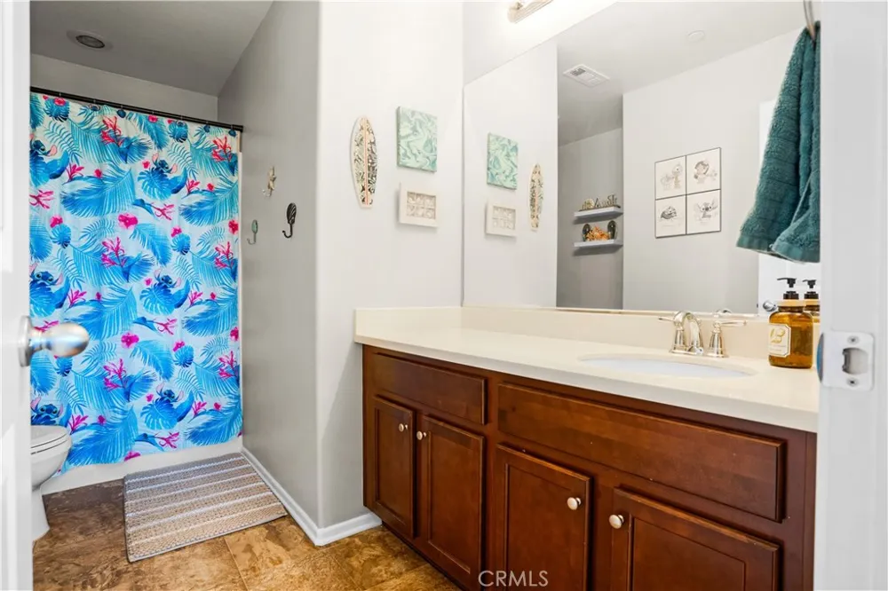 34900 Old Vine Court Winchester, CA 92596