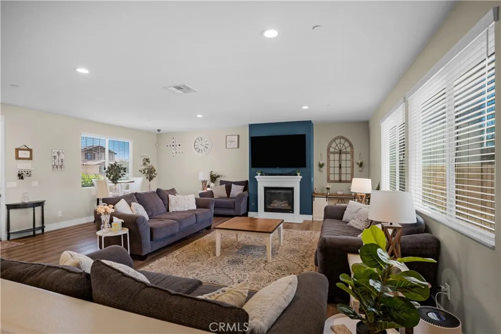34900 Old Vine Court Winchester, CA 92596