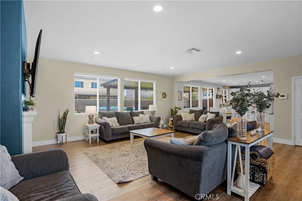 34900 Old Vine Court Winchester, CA 92596