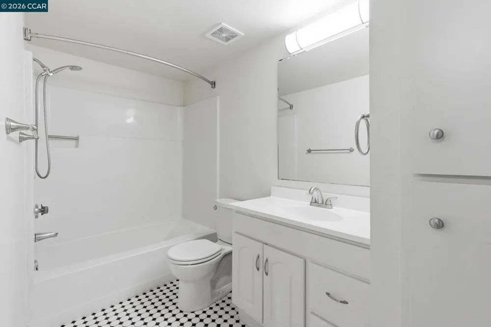 641 Chadwick Ln Bay Point, CA 94565