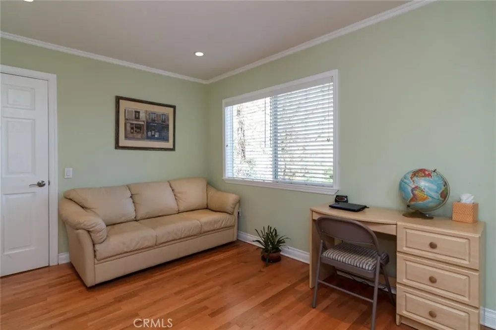 7019 Woodstone Place West Hills, CA 91307