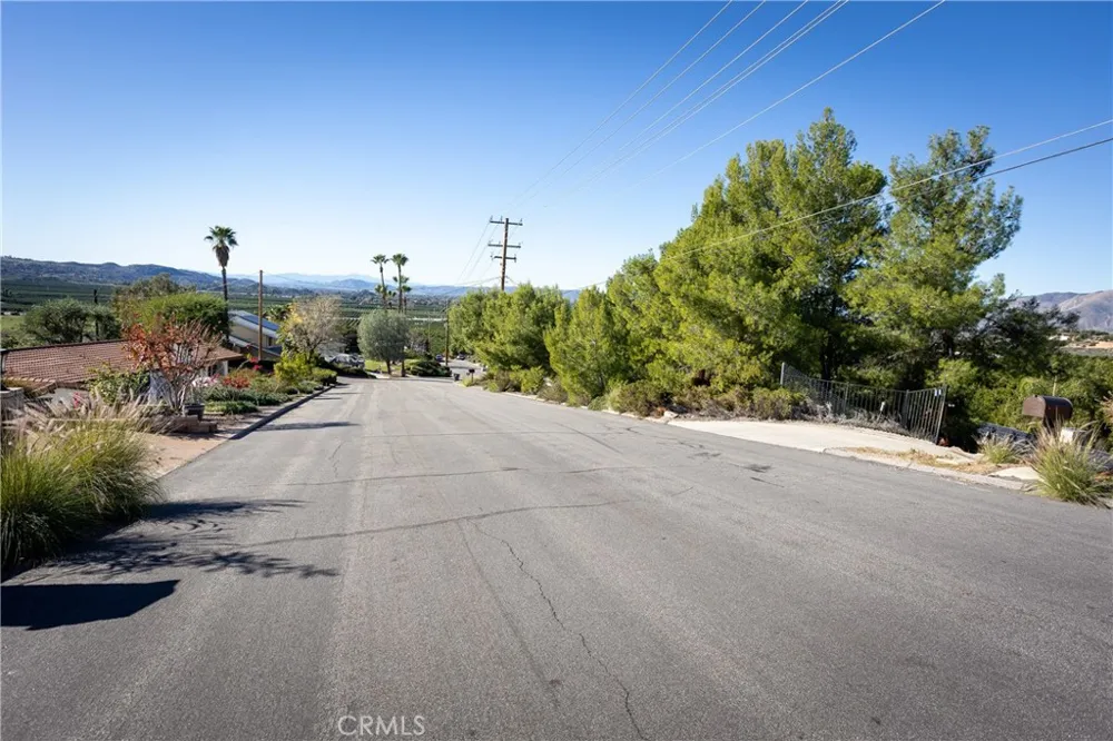 44750 Adobe Drive Hemet, CA 92544