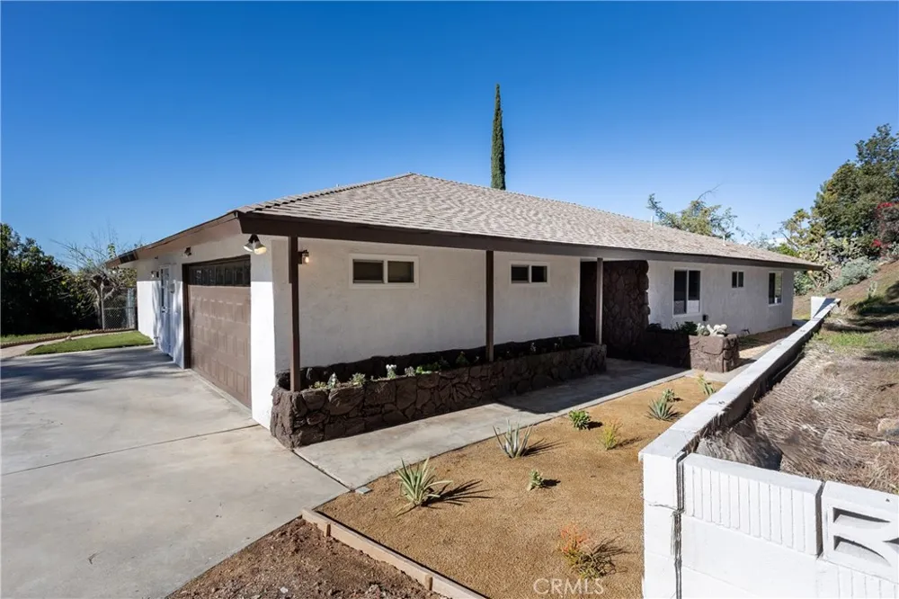 44750 Adobe Drive Hemet, CA 92544